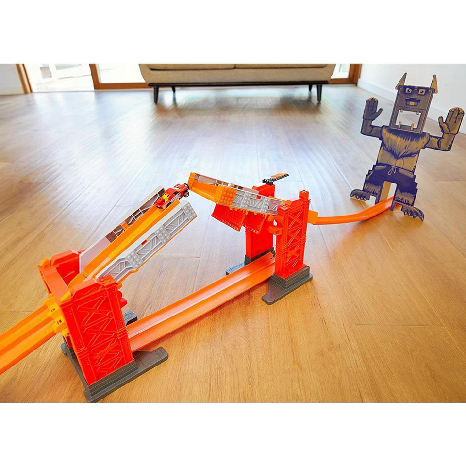 Hot wheels track builder stunt deals bridge