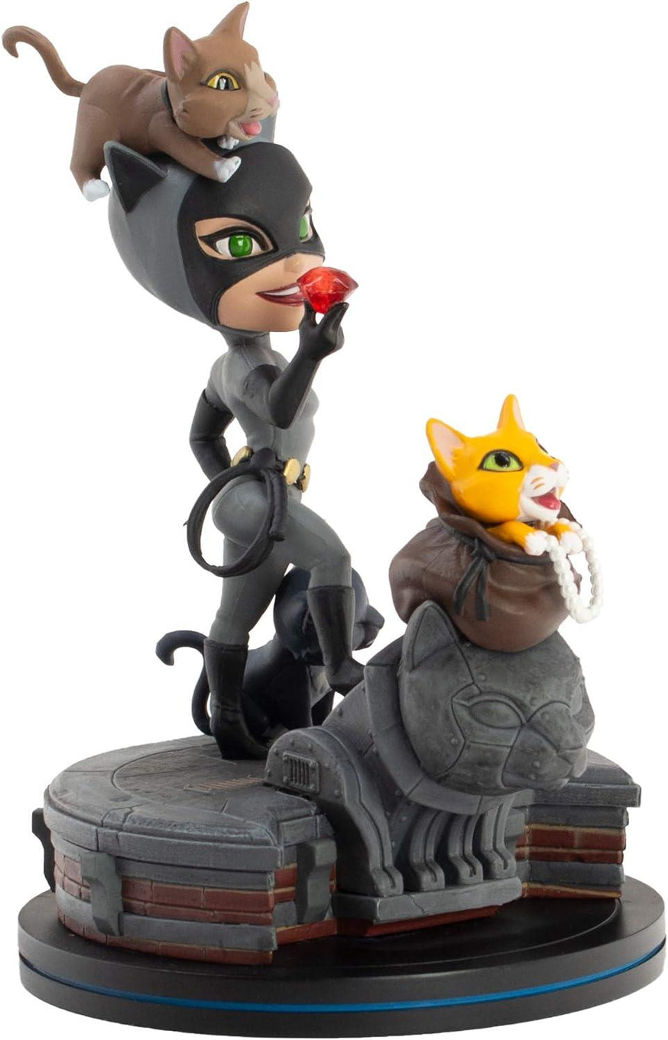Selina Kyle Catwoman Suit Q-Fig Elite Batman Animated Series Figure Quantum Mechanix
