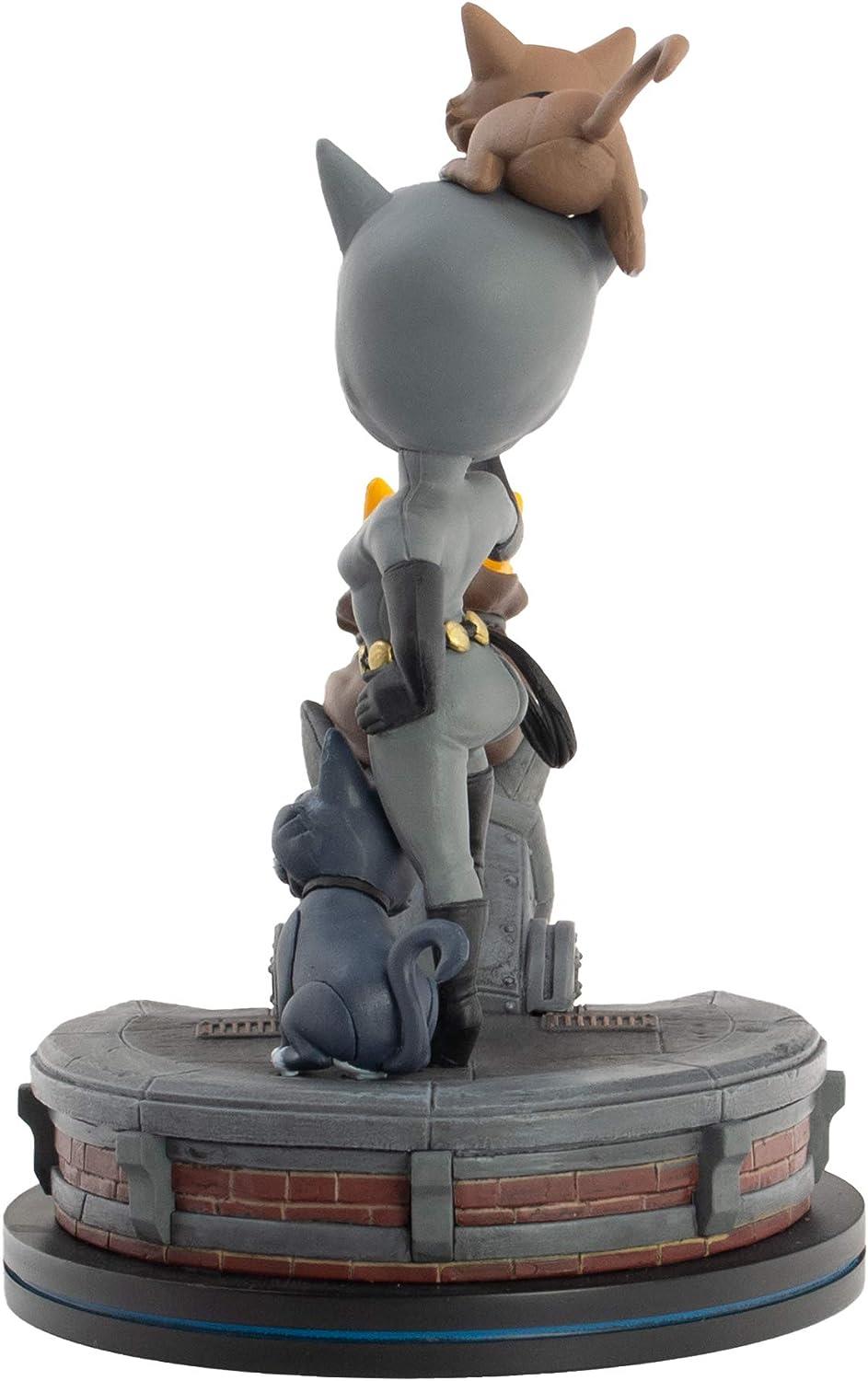 Selina Kyle Catwoman Suit Q-Fig Elite Batman Animated Series Figure Quantum Mechanix