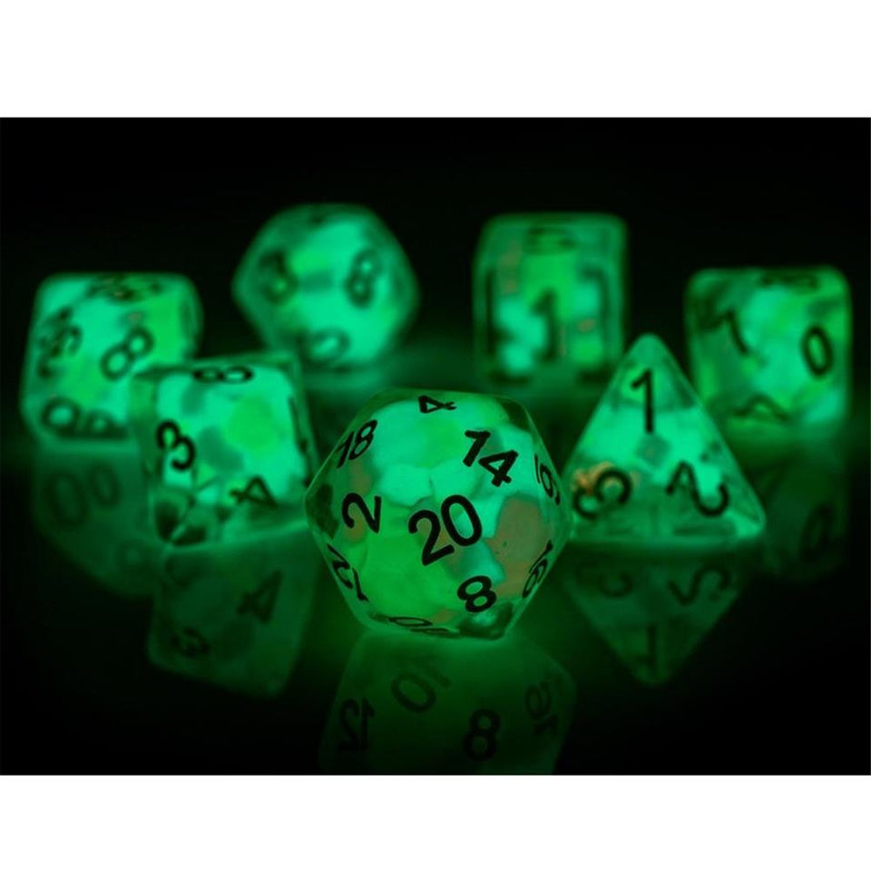 Sirius Dice Lucky Charm Glowworm 7ct Glow-in-The-Dark Role Playing Accessory